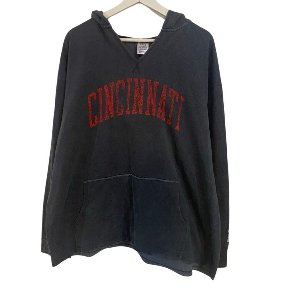 Proedge 2XL UC Cincinnati bearcats hoodie sweatshirt vneck red
